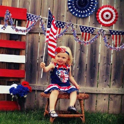 Fourth Of July Garland Patriotic Twist Red White Blue Star