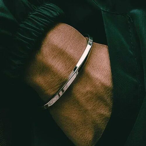 2024 New Simple Twisted Stainless Steel Open Bangles for Men