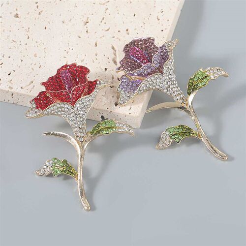 Fans new alloy diamond-encrusted rose brooch girl cute pin