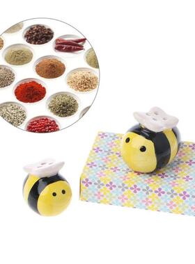 Ceramic Salt  Pepper Shaker Flying Bee Style Seasoning Pot C