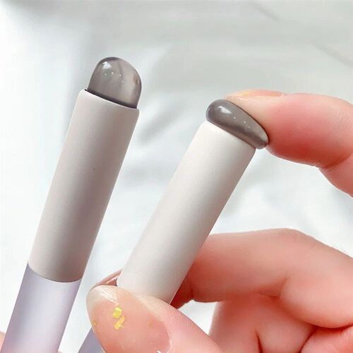 Q Soft Silicone Lip Brush With Dust Proof Cover Round Head L