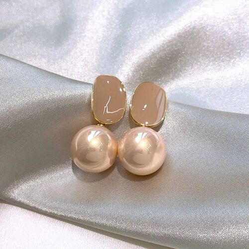 2023 New Arrival Korean Light Luxury Elegant Imitation Pearl