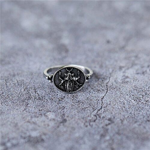 Greek Mythology Hecate Ring Vintage Knuckle Finger Ring for