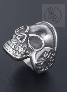。Retro Skull Ring titanium steel casting fashion ring mens