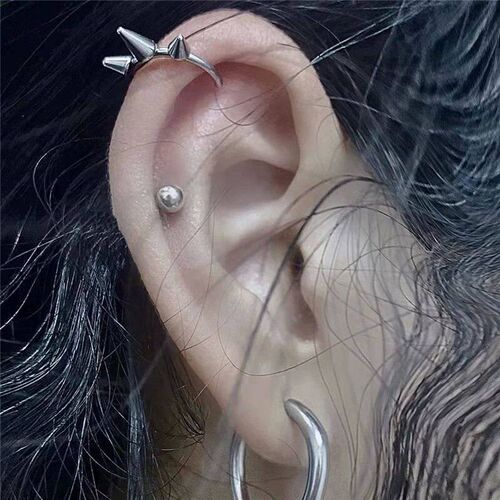 1Pcs Titanium Steel Hoop Piercing Lip Ring Goth Rivet Lip Pi