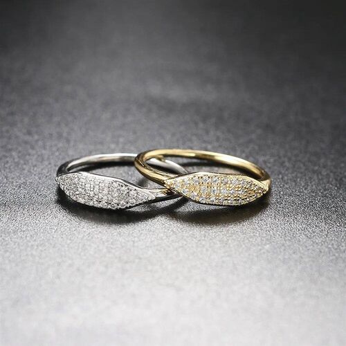 Dainty Minimalist Stacking Ring For Women rend Cubic Zircon
