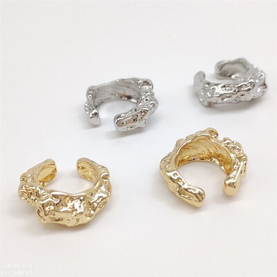 Unique Fake Piercing Metal Ear Clips Asymmetry Round Cartila