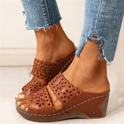 Summer Outdoor Women Breathable Beach Sandals Women Solid
