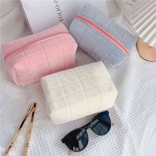 Cute Fur Makeup Bag for Women Zipper Large Solid Color Cosme