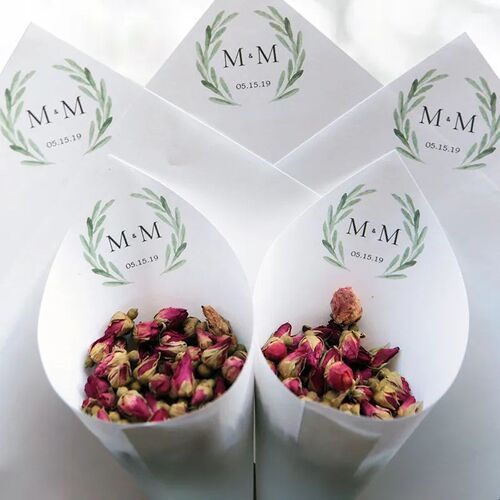 30Pcs Personalized Wedding Cones,White Paper Size 16x16cm ,C