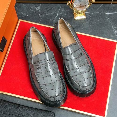 Fashion Thick bottom Leather Shoes Handmade Loafers for Men