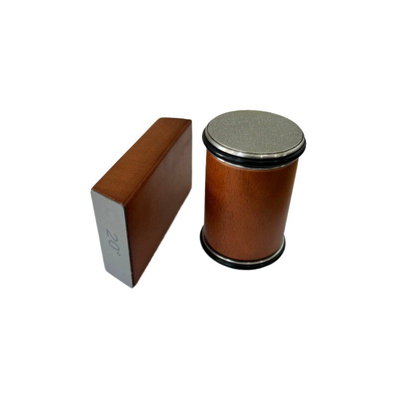 Magnetic rolling sharpening stone drum sharpener