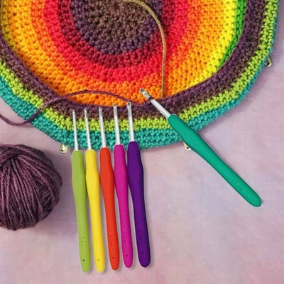 Colorful Rubber Handle Knitting Needles Kit With Sewing Clip