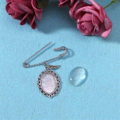Family Photo Gem Holder Brooch Pendant Angel Wings Oval