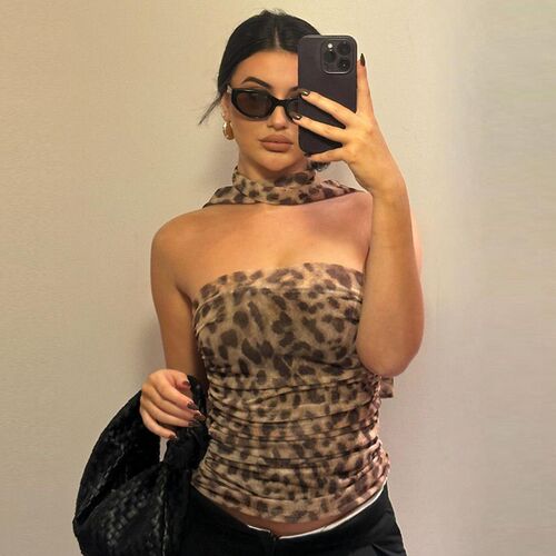 Wind 2025 Leopard Print Spice Girl Pure Desire Wind Neck Str
