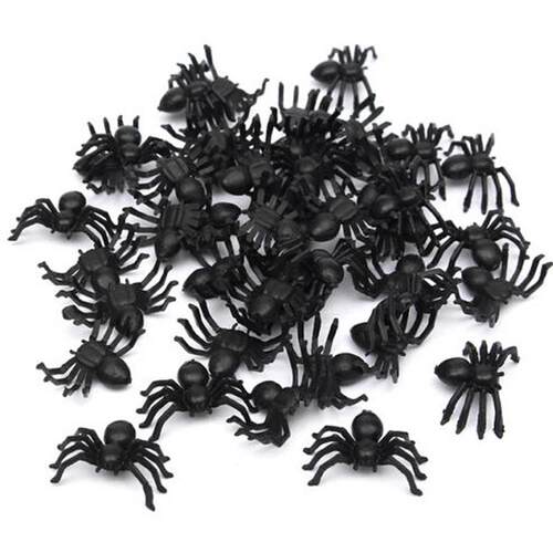 50pcs Halloween Decorative Spiders Small Black Plastic Fake
