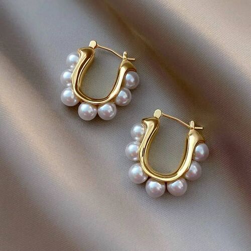 2023 New Arrival Retro Elegant Imitation Pearl Oval Hoop Ear