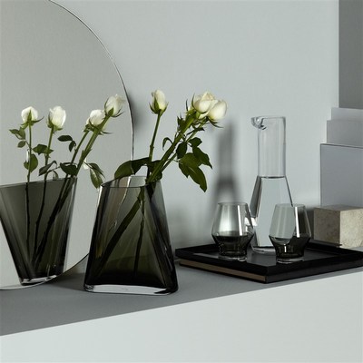 土耳其Nude Inc花瓶 创意不规则烟灰色水晶玻璃花瓶客厅摆件
