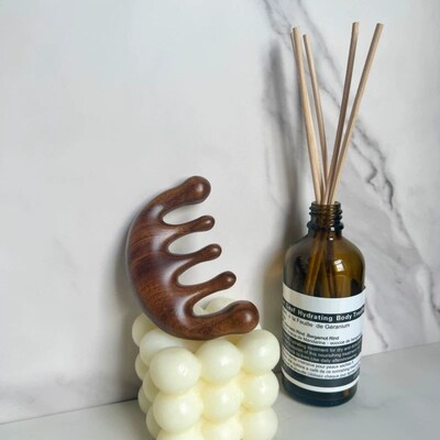 Sandalwood comb head meridians comb for men and women