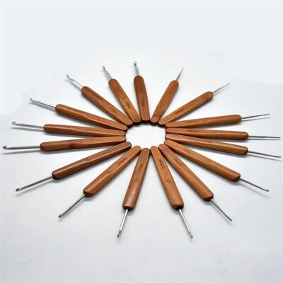 Bamboo Crochet Knitting Needles Hooks Yarn Weave Handle Hook