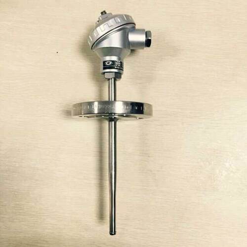 厂家供应 PT100 热电阻 WZP-230 PT100铠装热电偶变送器温度