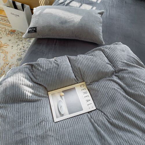 Winter milk velvet four-piece set of bed sheets duvet covers