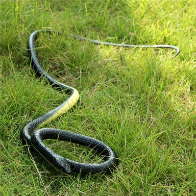 Soft Rubber Toy 80cm Snake Safari Garden Props Joke Prank Gi