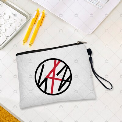 Kpop STRAY KIDS Figures  Makeup Bag Travel Toiletries Cosmet