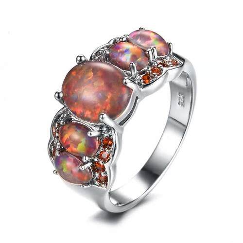 Ring Hot Five Oval Edge White Diamond Ring