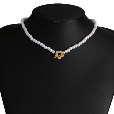 Vintage Retro Multilayered Butterfly Pearl Diamond Geometric