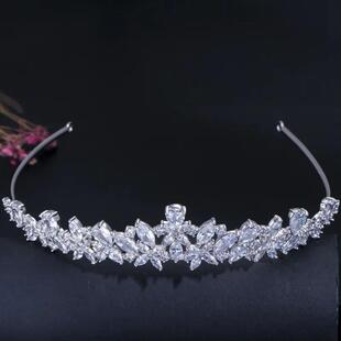 ThreeGraces Elegant Shiny Cubic Zirconia Bridal Wedding Banq