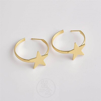 。Personalized fashion popular five pointed star round women