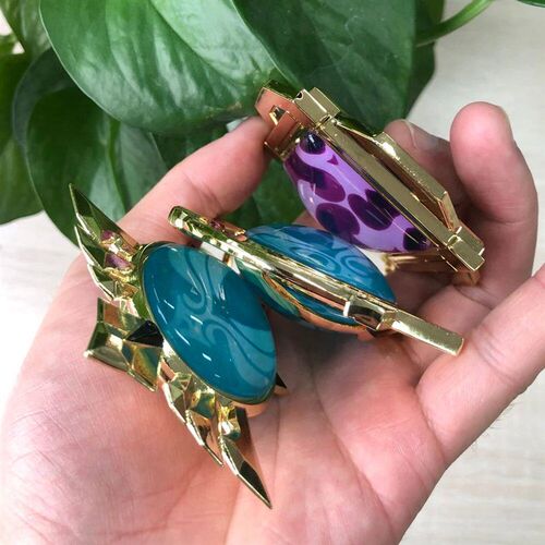 Deluxe Genshin Impact Metal KeyChain Cosplay Eyes Of God
