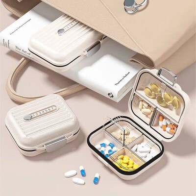 7 Grids Mini Portable Pill Box Weekly Medicine Vitamin Stora