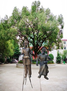 铸铜雕塑定制民风民俗小吃街锻铜人物雕像商业街商场景观装饰摆件