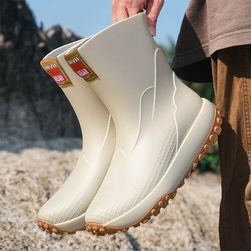 2026 Outdoor Non-slip Light Shoes Men Rain Boots Waterproof