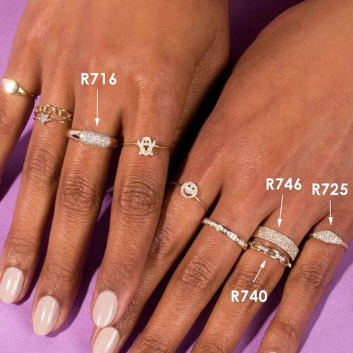 Dainty Minimalist Stacking Ring For Women rend Cubic Zircon