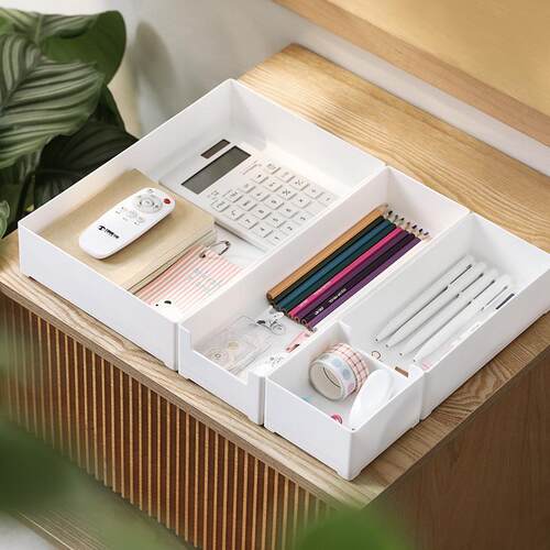 Drawer organizer with compartments, rectangular partitioned