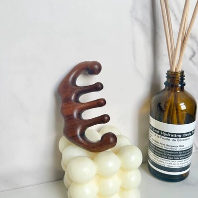 Sandalwood comb head meridians comb for men and women