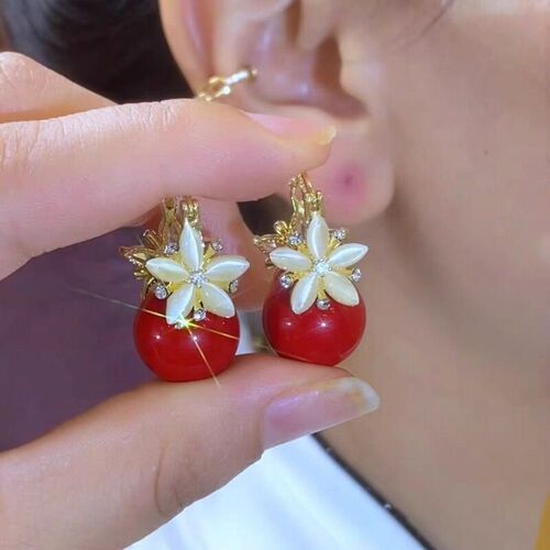 French Super Fairy Flower Pearl Ear Button Elegant Luxury 20