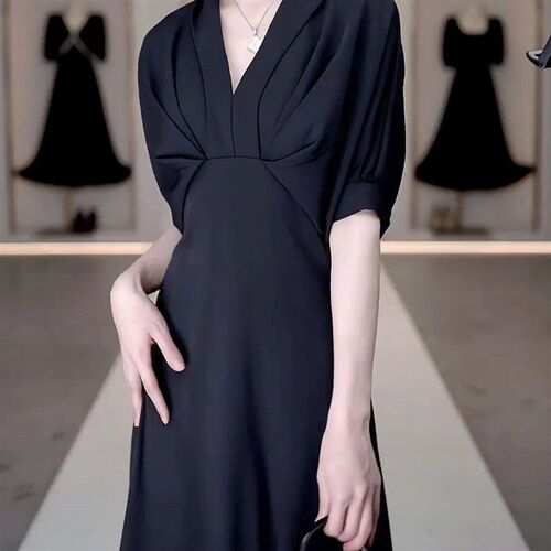 French Style Retro Hepburn Style Dress Womens Autumn and Su