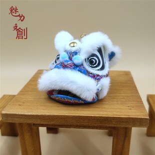 迷你狮头摆件汽车中控台饰品个性可爱一路平安高级感车载装饰醒狮