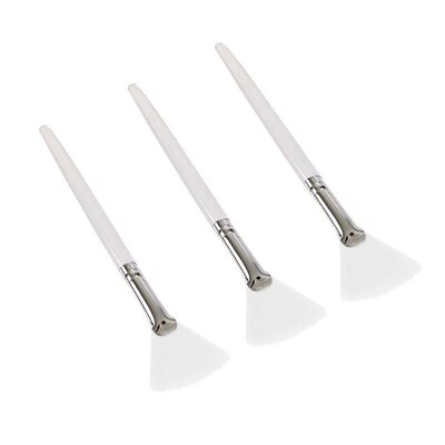 3pcs Practical Facial Brushes Fan Makeup Brushes Soft Portab