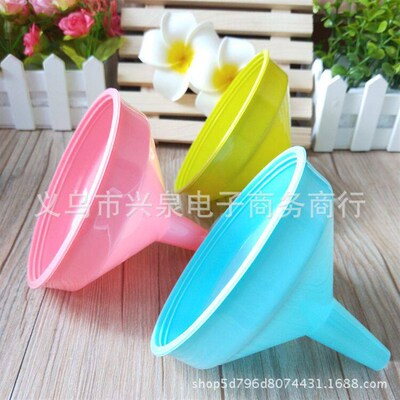Colored Thickened Funnel Oil Leakage Kitchen Supplies Water