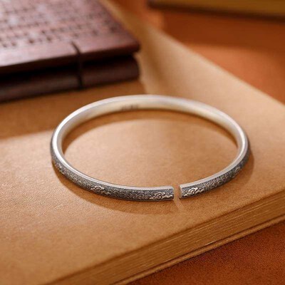 One Deer Silver S Foot Silver Brlet Personalized Retro Diste