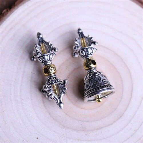 4 Pcs Lucky Pendant Gifts Key Ring Chain Retro Keychain