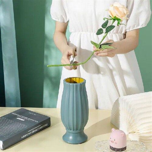 24cm Anti-drop Plastic Vase Desktop Flower Arrangement