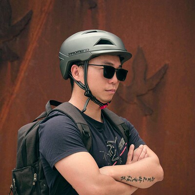 LED Light Cycling Helmet Bicycle Road Bike Sport头盔Safe Hat