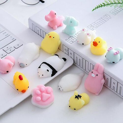 1pcs Kawaii Squishy Toy Mini Squeeze cat Cute small animals