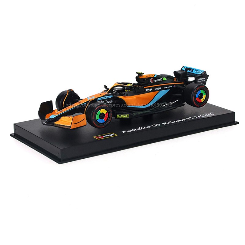 Bburago 1:43 2023 F1 McLaren MCL36 #3 Daniel Ricciardo #4 La - 实物图